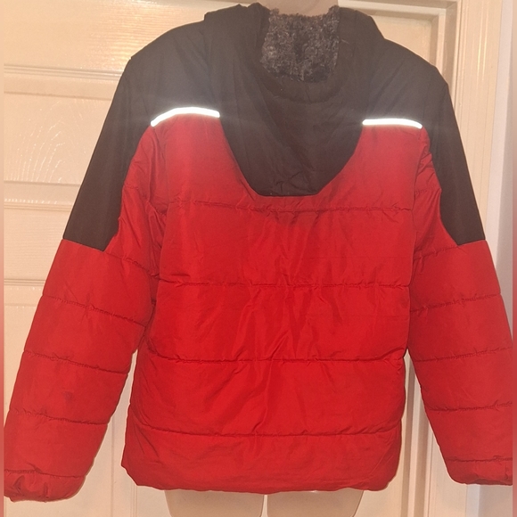 Heavy Coat - Picture 6 of 11